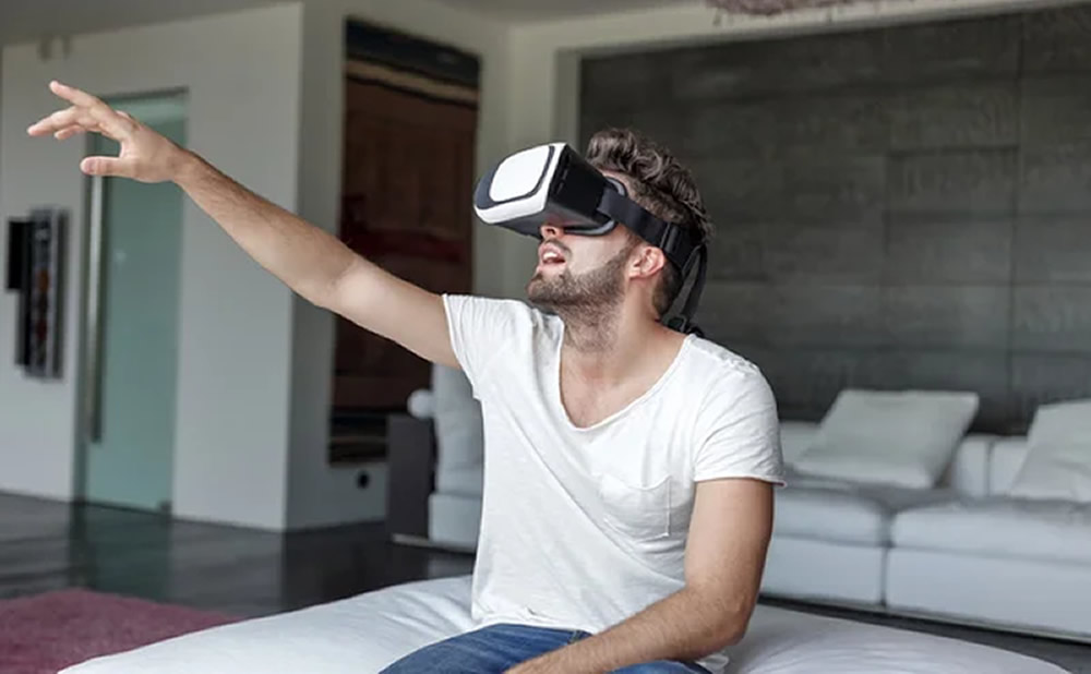 ¡VR Bangers utiliza todo el potencial de la realidad virtual creando porno VR de alta calidad!