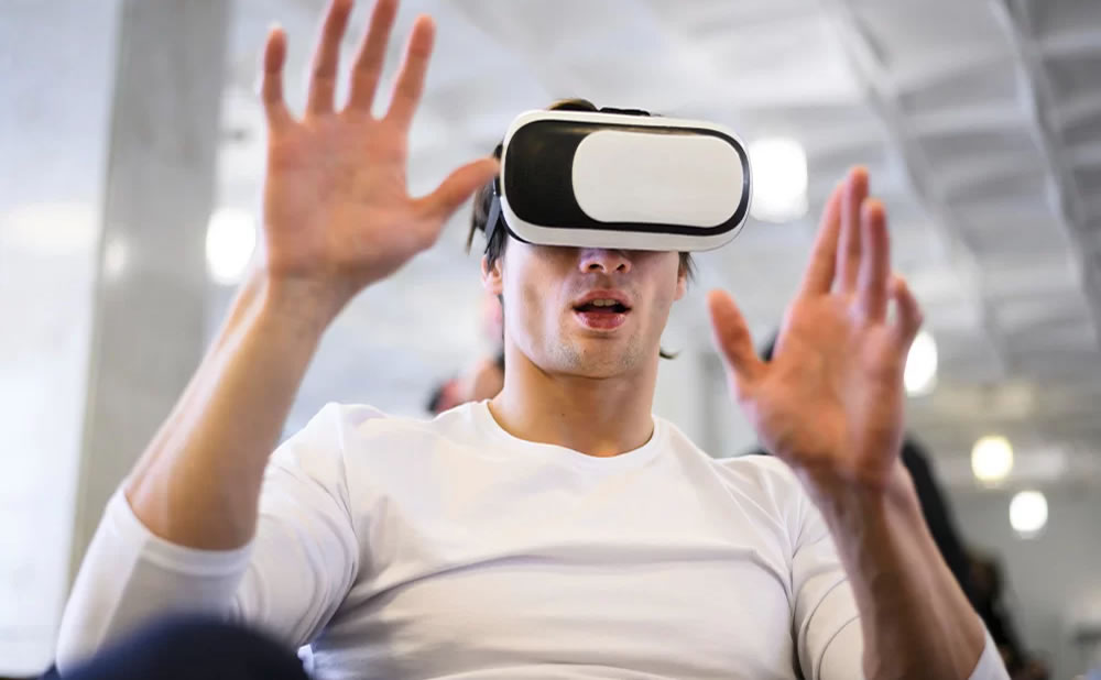 VR Bangers: ¿Qué tan bueno es este sitio porno VR para hombres heterosexuales?